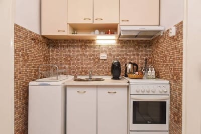 Historical Lion's Bridge 1-Bedroom Apartment