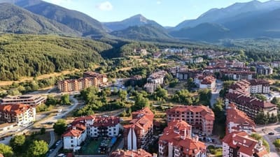 Cozy Mountain-View Apartment in Belmont, Bansko