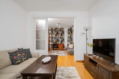 1BD flat with Desk on Russian Monument Square