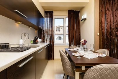 Modern 2BD - 14 min to Medical University