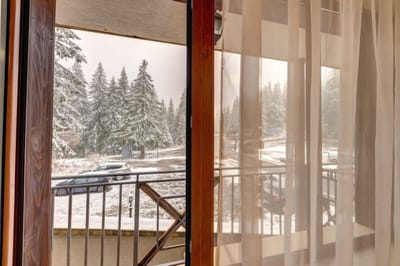 *Cute & Cozy* 1BD Flat in The Castle Complex