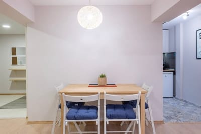 Central & Beautiful Apartment - Perfect Location