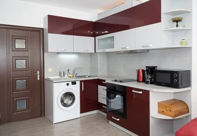 Bright & Elegant 1-BR Flat Near the City Center