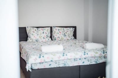 Black Sea Luxury 2bdrm Apartment