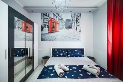 Feel Right at Home - Bright and Modern Apartment