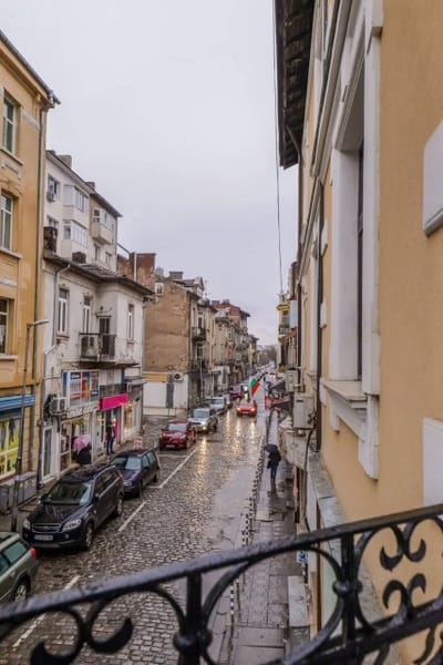 Champs-Élysées Sofia | 2BDR 2BTHR