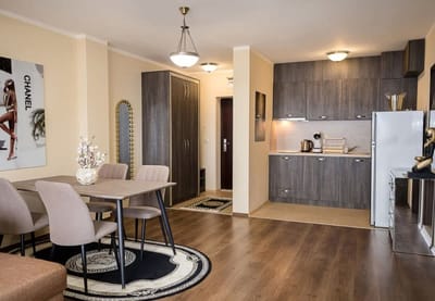 Elegant Apartment with Balcony in Argisht Palace