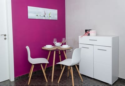 The Purplish Apartment Varna Center