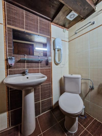 8BD Retreat in Bansko: Comfort & Mountain Charm