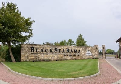 Luxury 4-bedroom Villa in Black Sea Rama Resort