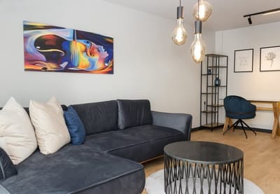 1BD Sea Garden Retreat with Dedicated Workspace