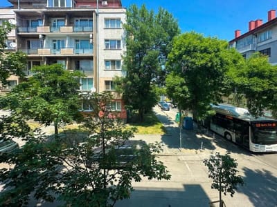 Joy Apartment – Stylish 2BD in Oborishte