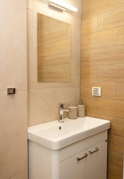 The Blue Apartment  1BD with a Cozy Balcony