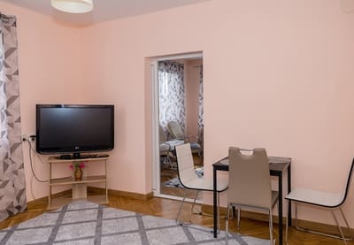 Two Bedroom Retreat I Near Municipality Varna