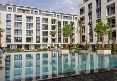 1BD Modern Serenity in Azur Delux Complex