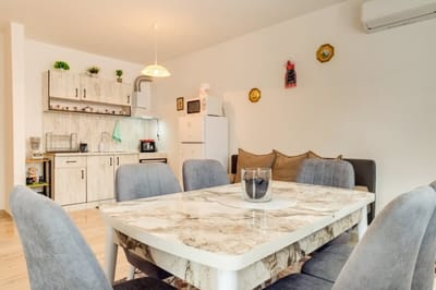 Villa Cometa 1BD - Balcony & Near Slope 7