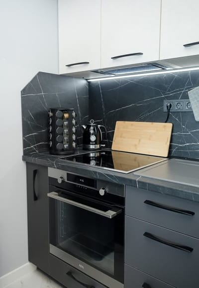 Royal View –Luxury 2BR Apartment with Sea Panorama