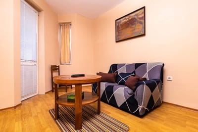 Cozy Flat | 10 Minutes from Plovdiv's Old Town