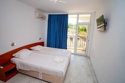 Harmani Haven 1BD Apart + Parking by Flat Manager