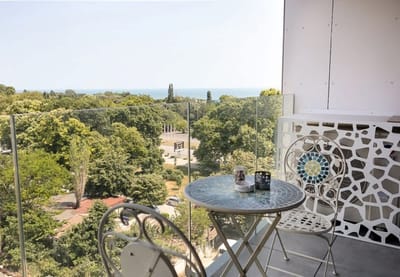Stylish City Living by the Sea - 2BR Flat in Varna