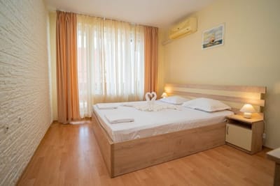 The Sea Balcony - 1BD Apartment by Flat Manager