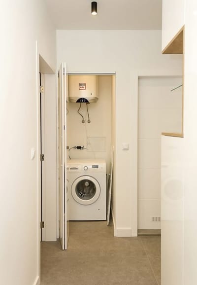 Modern Seaside Retreat 1BD Apartments