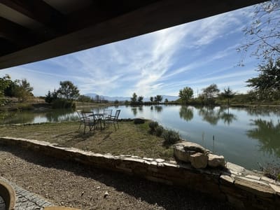 Zornitza Family Estate - Lake