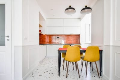 Stylish 2BD with Balcony & Desk near Vitosha Blvd