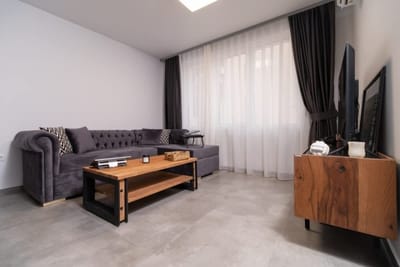 Central Plovdiv: Modern 1BR with Netflix & Balcony