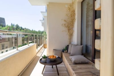 Smartly Designed Flat with Balcony & Parking