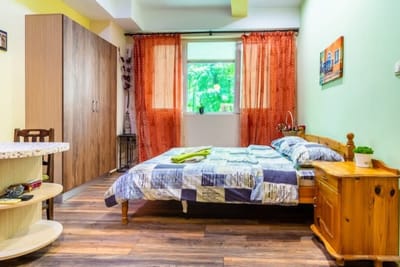 Your bestie house/top center/calm paradise