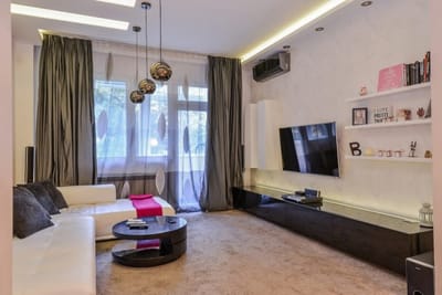 Extravaganzzo - Super Central One Bedroom Modern