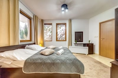 Slopeview Stay at Grand Monastery