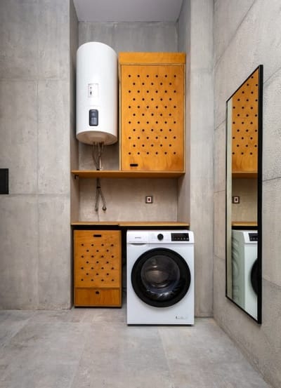 Industrial-style 2BD Loft with Parking Spot