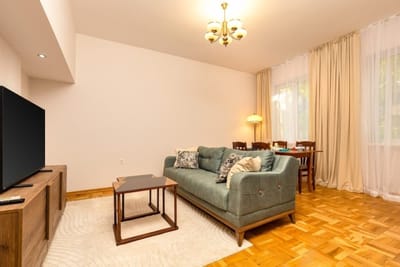 Bright Plovdiv Escape: Modern & Cozy 1BD Apartment
