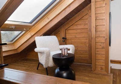 Stylish Maisonette Just Steps from the Sea Garden