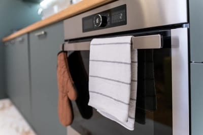 City Center Perfect: 1BR Apartment