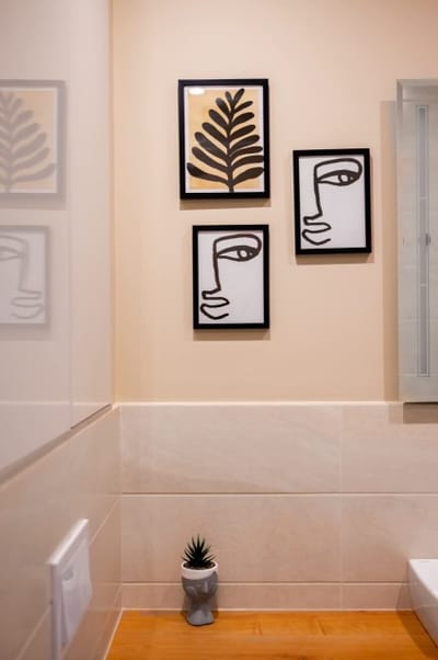 Central Stylish Suite & Studio with Shared Terrace