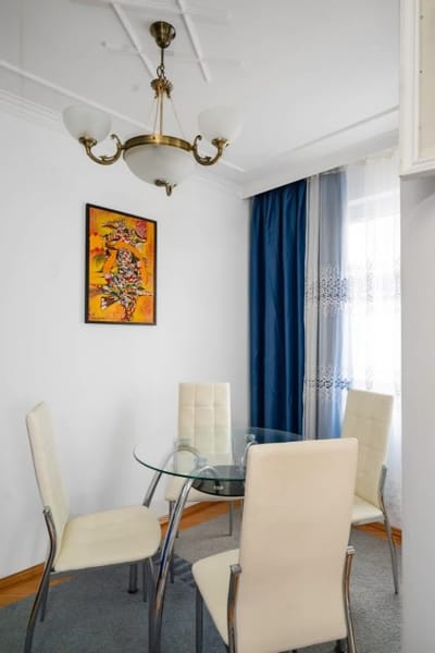 Cozy 2BD Apartment close to South Park