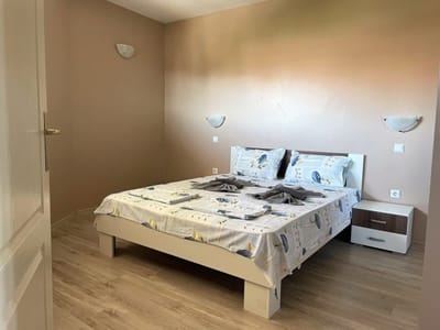 Cozy 1BD Apartment with a Lovely Sea View