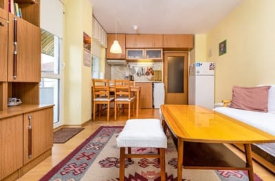 Quiet apartment near the center