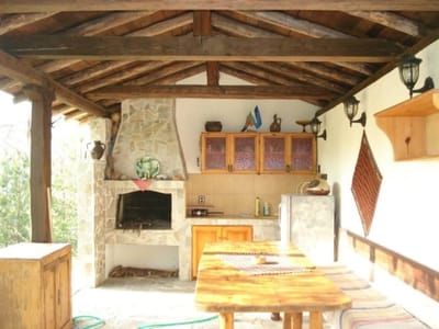 Old Marko's House Park and Lounge