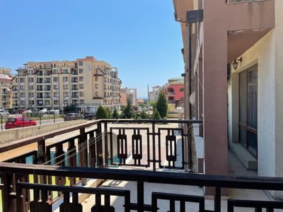 Lovely Studio in a Complex with a Pool