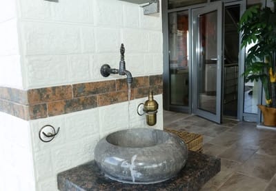 Under the Stars - Lux. Penthouse w/ POOL + Terrace