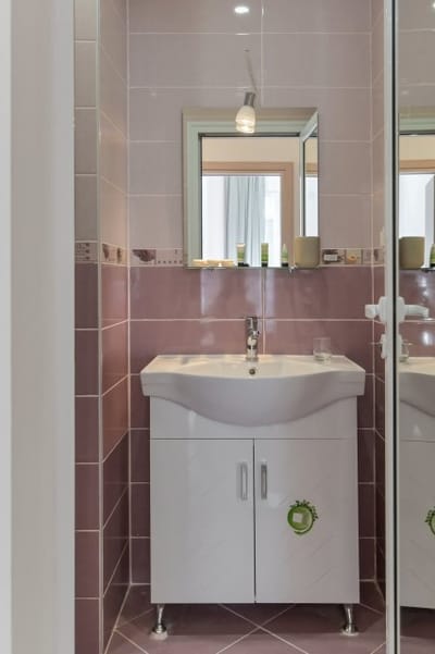 Bright Two-Bedroom Apartment in Top Center