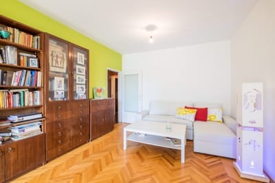 Beautiful Flat in Central Location