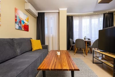 Central Chic 1BD Apt Near Kapana by FlatManager