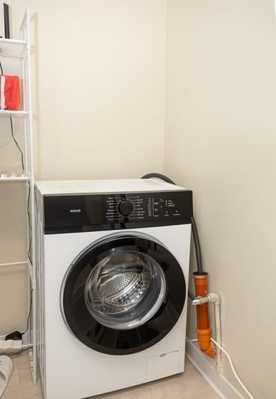 Bright One-Bedroom Flat with Balcony | Quiet Area