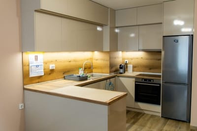 1BD Retreat with Balcony in Vibrant Varna District