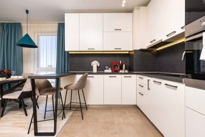 Bright and Cozy 1BD Flat in Plovdiv with Parking